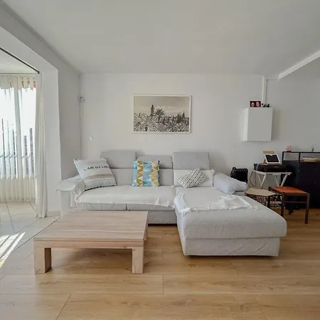 Apartamento Vue Et Parking Prive, T2 Avec Acces Fréjus